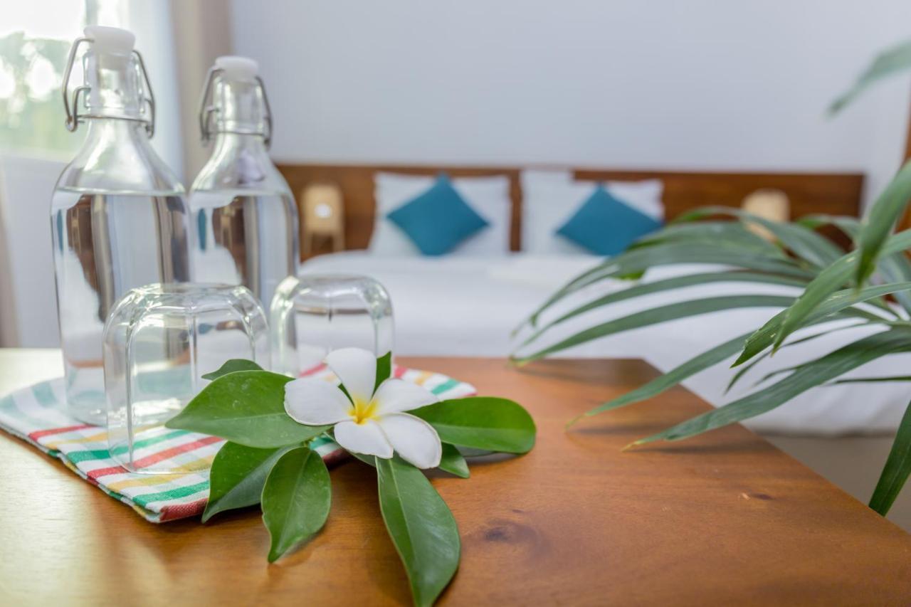 Nihaali Maldives 호텔 Kudarikilu 외부 사진