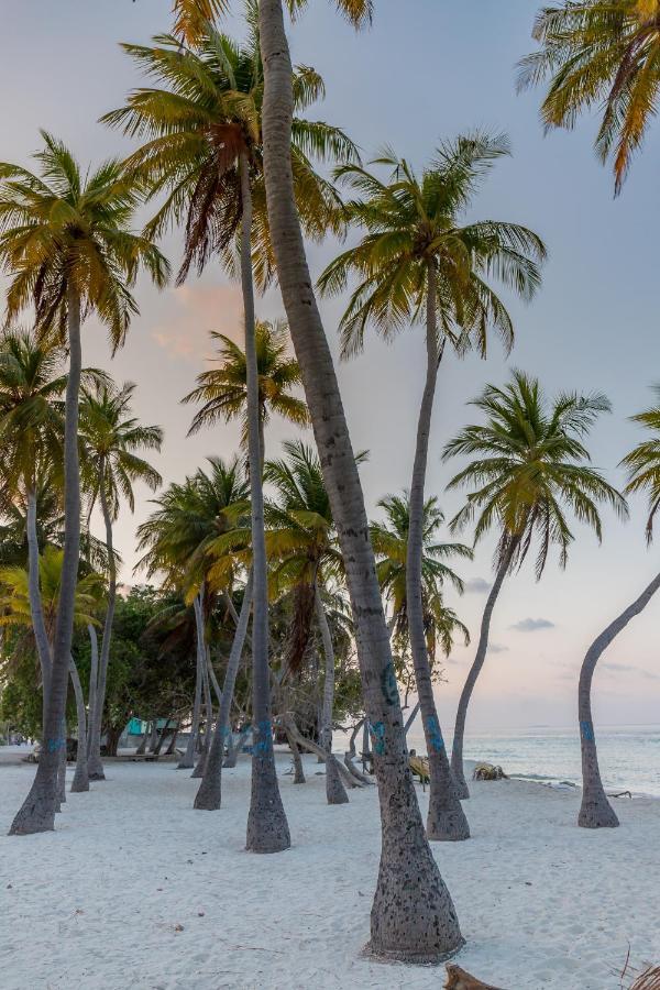 Nihaali Maldives 호텔 Kudarikilu 외부 사진
