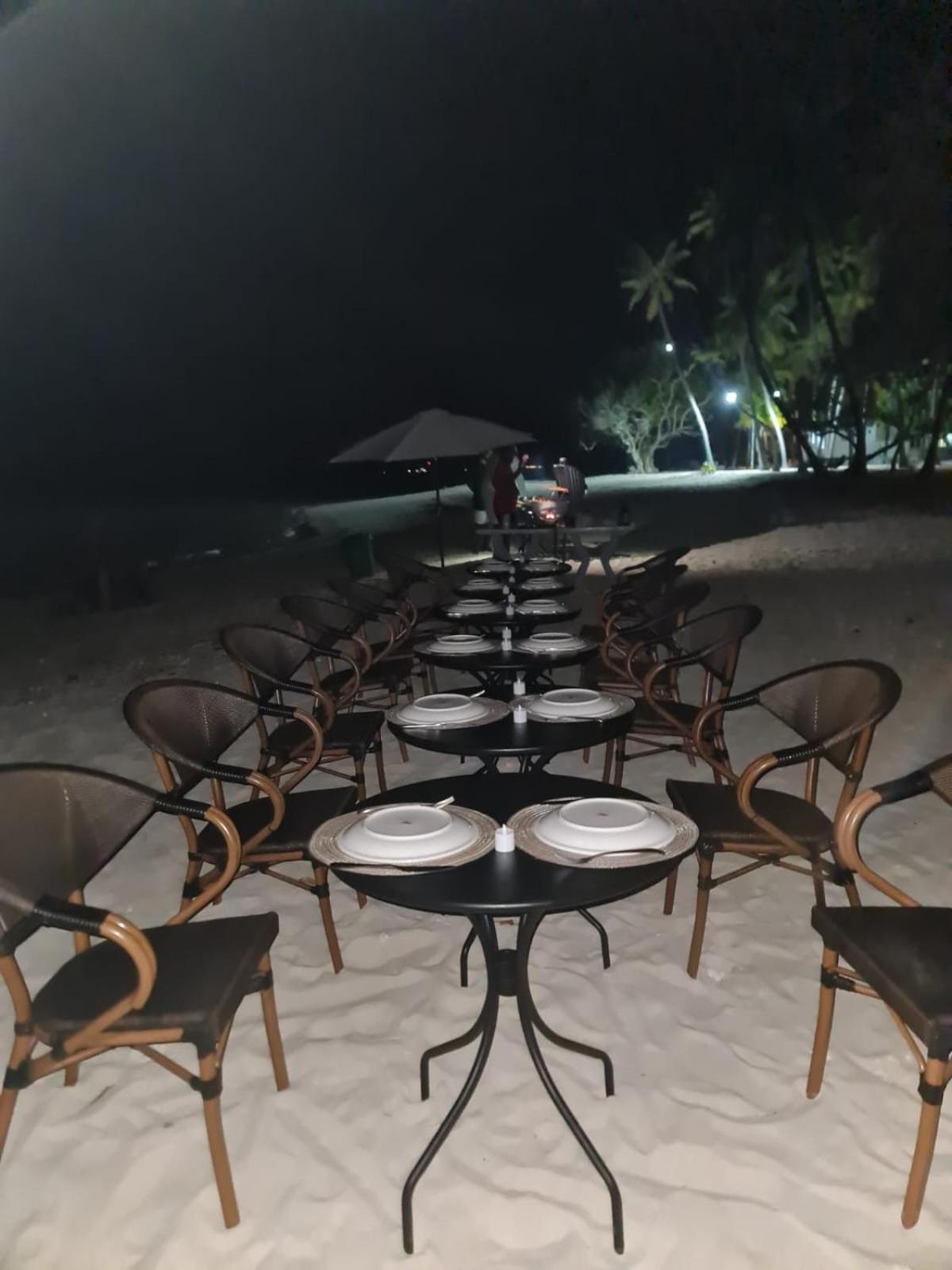 Nihaali Maldives 호텔 Kudarikilu 외부 사진